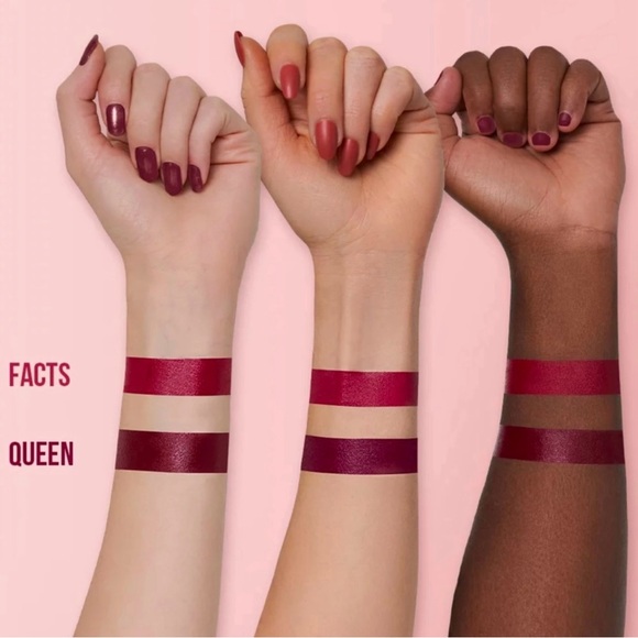 ๐๐๐ LIVEGlam "Facts" Matte Liquid Lippie - Picture 3 of 4